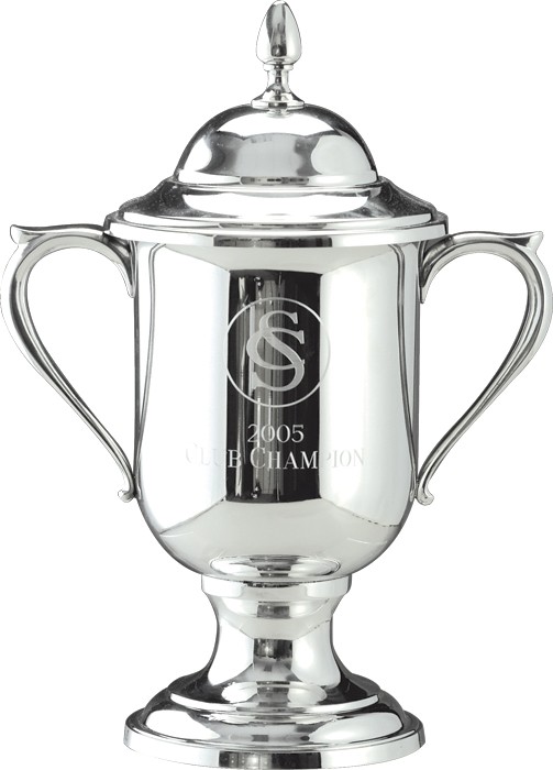 Fine pewter trophy cup & lid - 8 1/2"