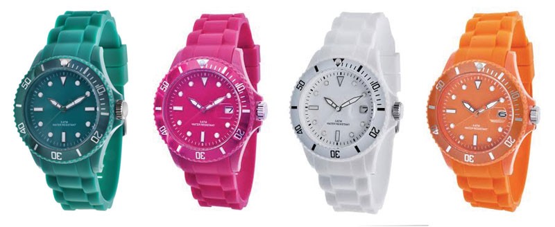 Silicone quartz water resistant watch with date movement